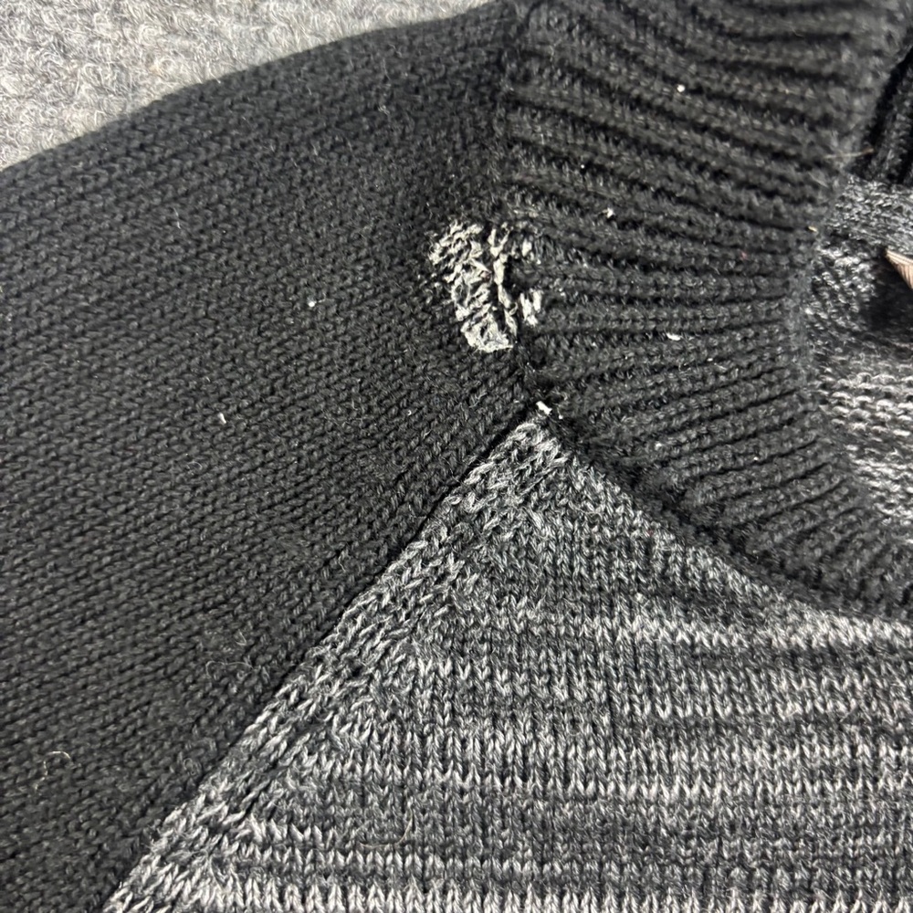 RUMI + RYDER Boys Black/Grey Baseball Collar Full Zip Sweater size: Small (6-7) - Picture 6 of 6